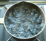 使用前に水洗いして煮沸消毒！